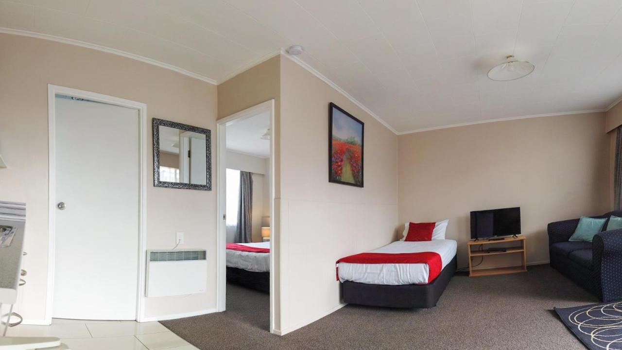Fiesta Court Motel Whanganui Exteriör bild