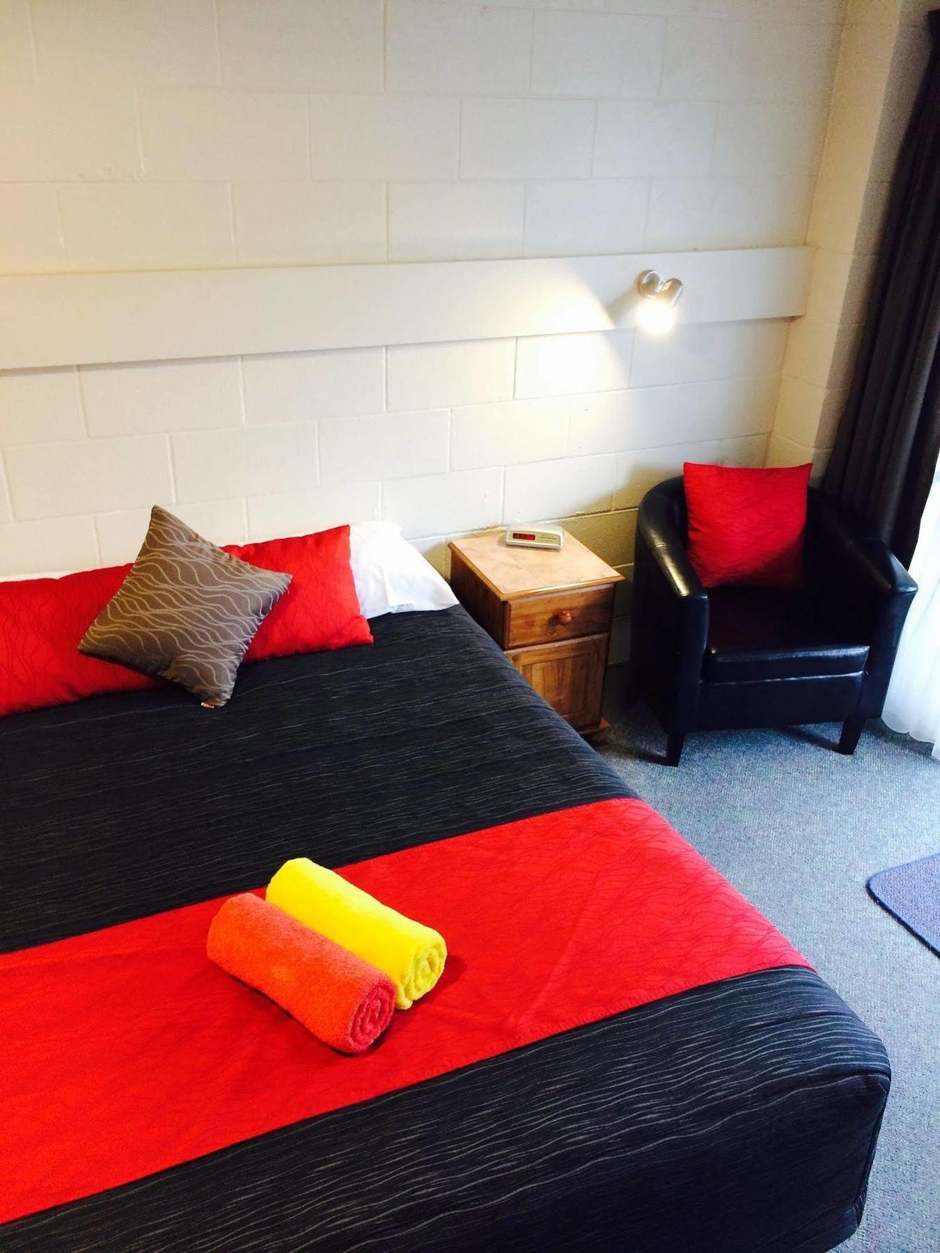 Fiesta Court Motel Whanganui Exteriör bild