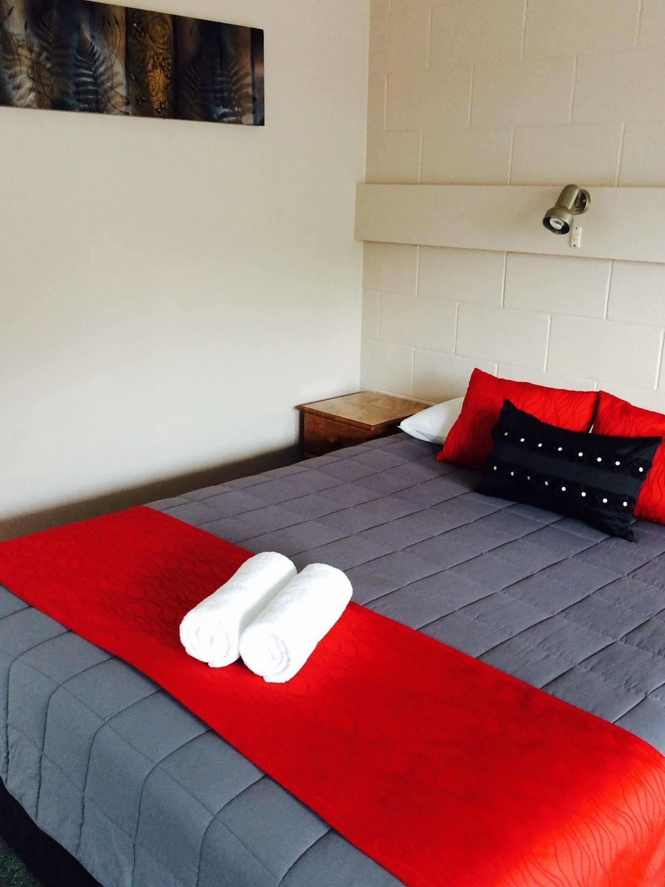 Fiesta Court Motel Whanganui Exteriör bild